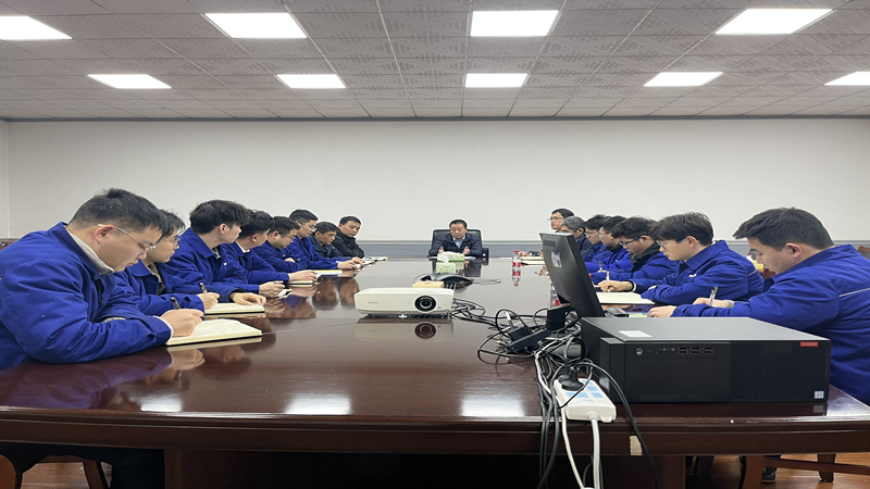 倾心交流话成长 凝“新”聚力向未来